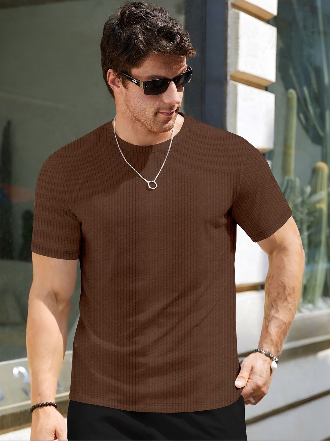 HAPPY KHAJANA Men Textured Regular Fit Round Neck Tshirts