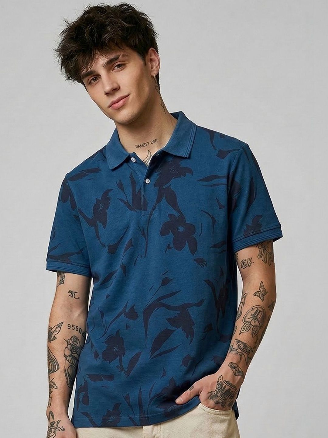 HERE&NOW Mens Polo Regular Fit Half Sleeve Casual Wear Tshirts