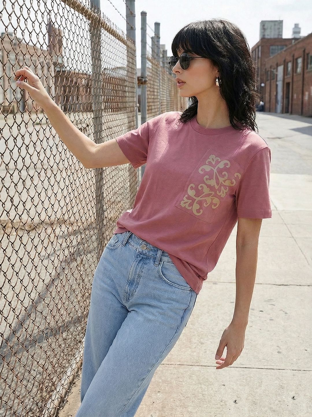 The Roadster Life Co. Floral Printed Cotton T-shirt