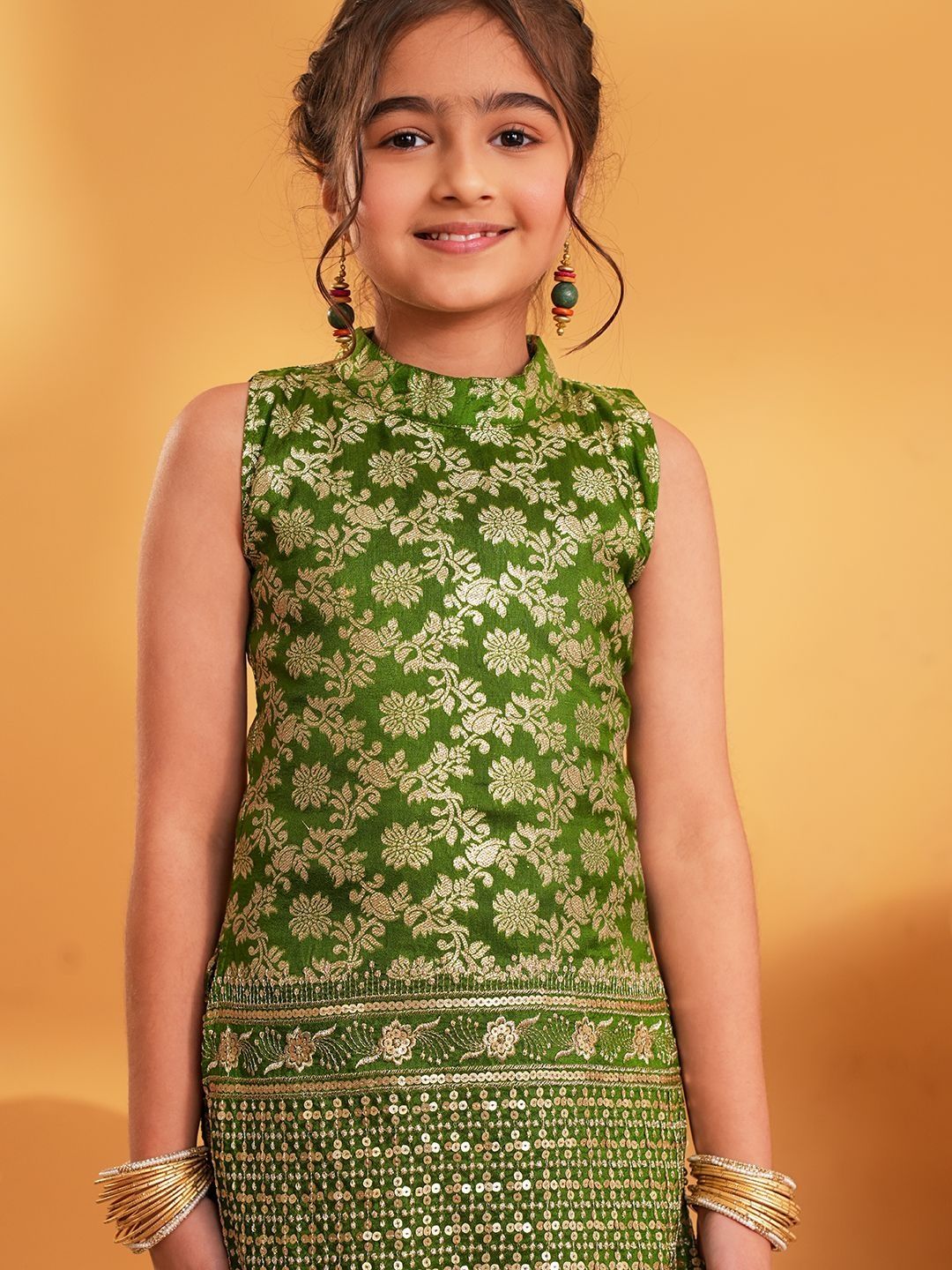 Girls Ethnic Motifs Regular Sequinned Kurta with Sharara 6