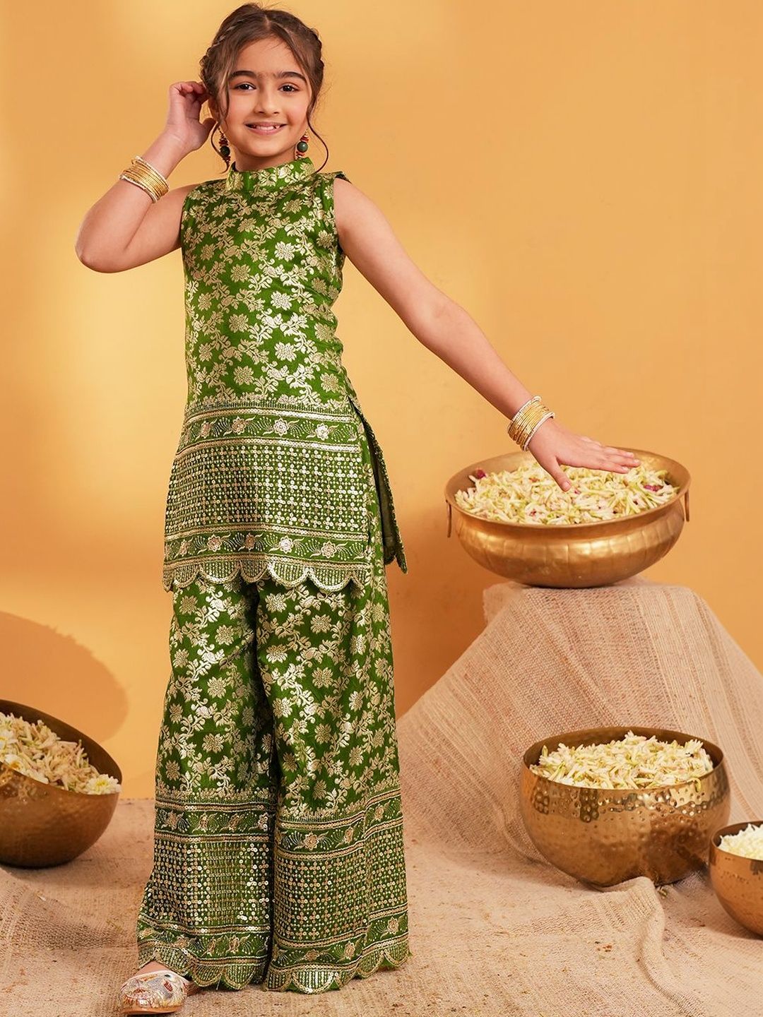 Girls Ethnic Motifs Regular Sequinned Kurta with Sharara 3