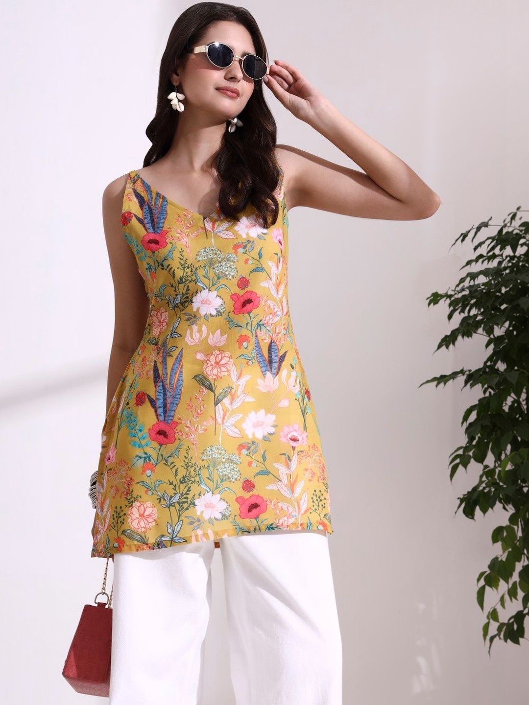 LUSIVA Floral Printed V-Neck Pure Cotton Blend Kurti