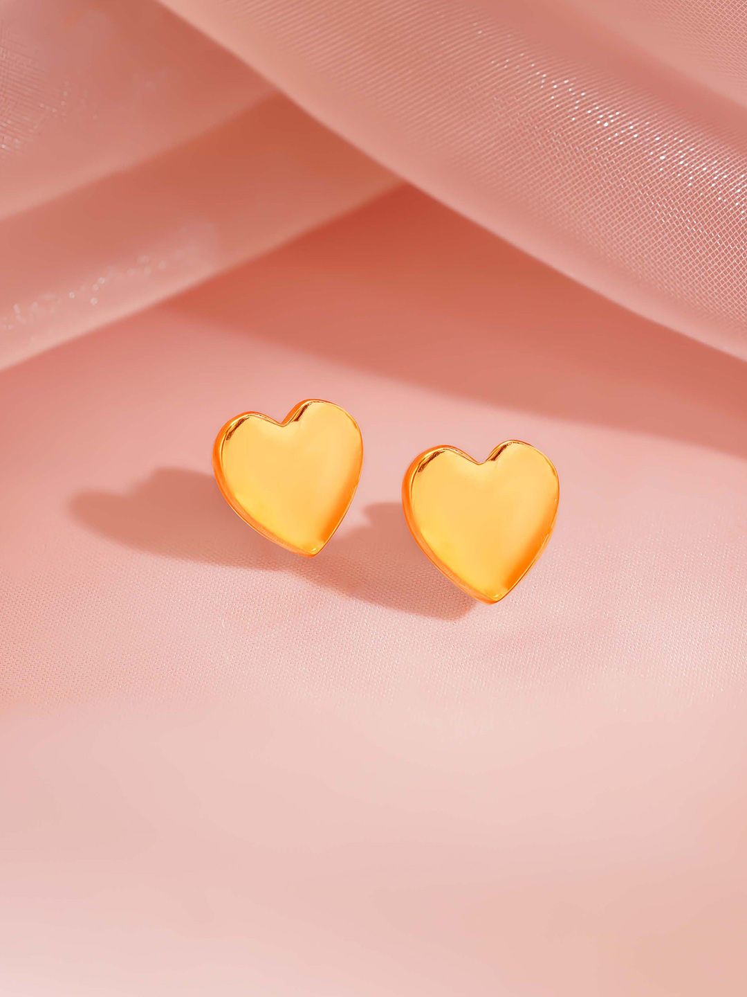 NAITRA 18K Gold Plated Glossy Heart Waterproof & Anti-Tarnish Medium Stud Earrings