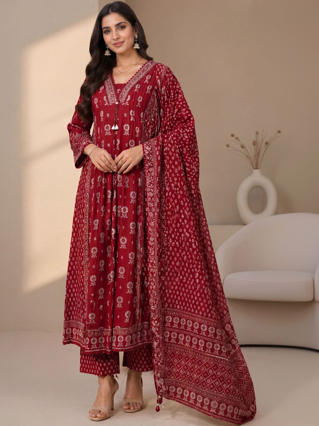 House of Pataudi Yoke Design Cotton V-Neck Kurta & Trousers
