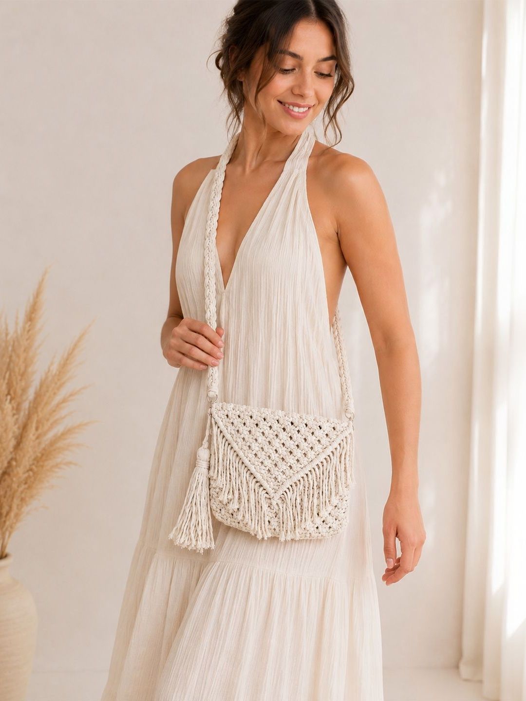 Velvery Structured Cotton Handheld Bag
