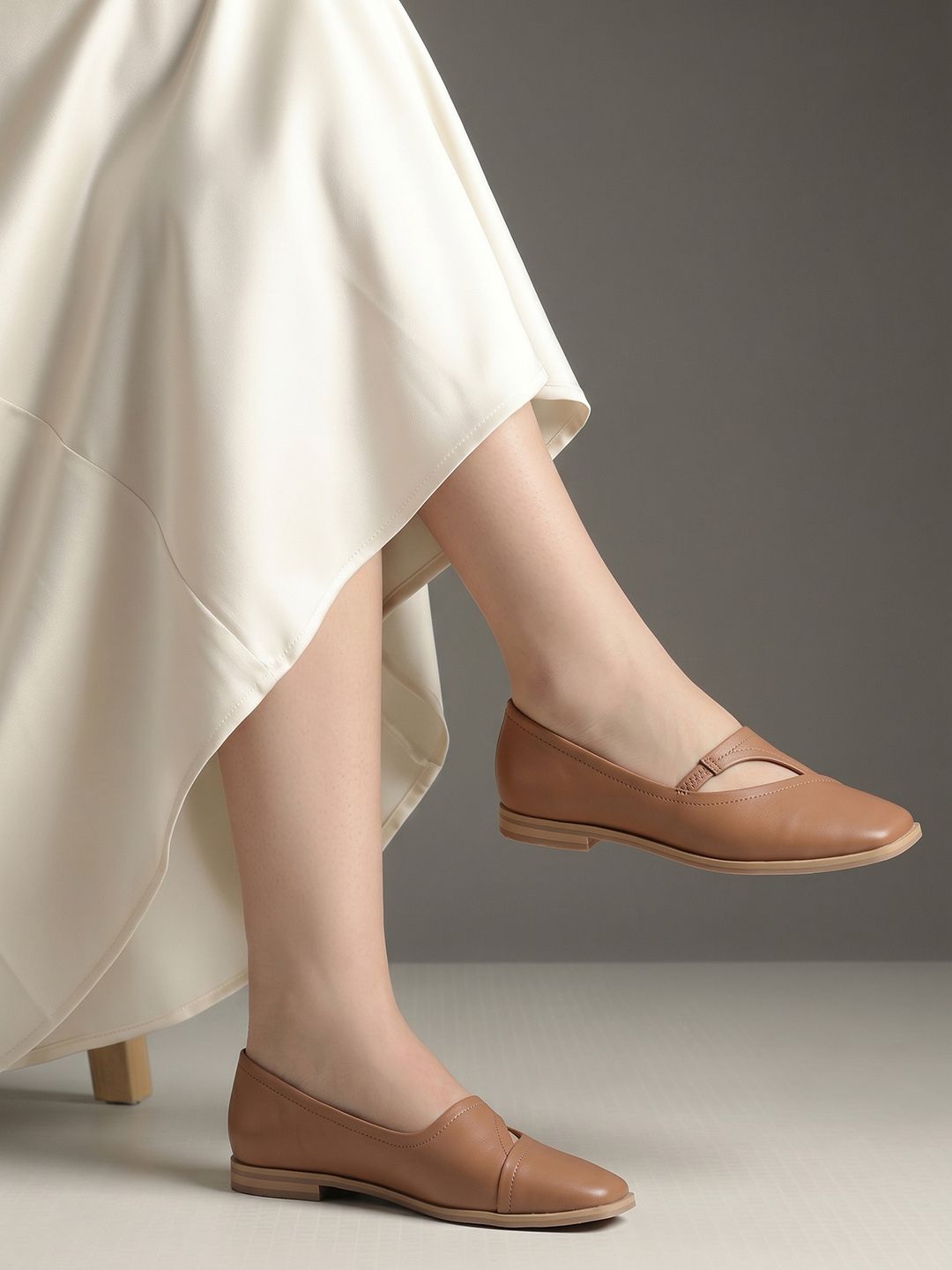 Buy Kenneth Cole Women Leather Ballerinas With Cut Outs -  - Footwear for Women