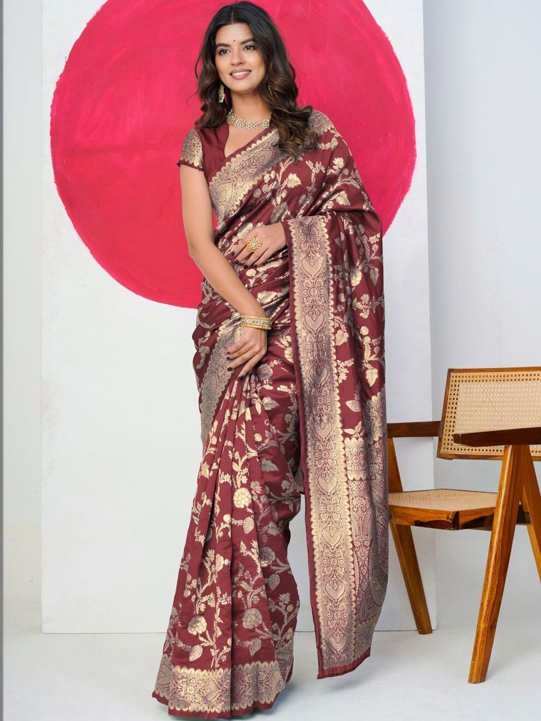 Subham Ethnic Motif Zari Woven Saree with Blouse