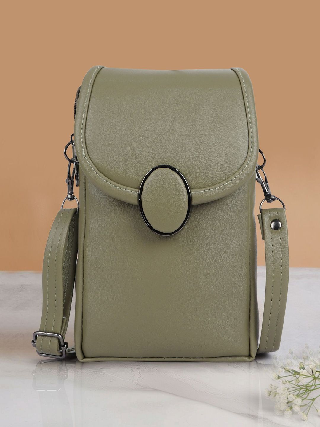 NORVE Sling Bag