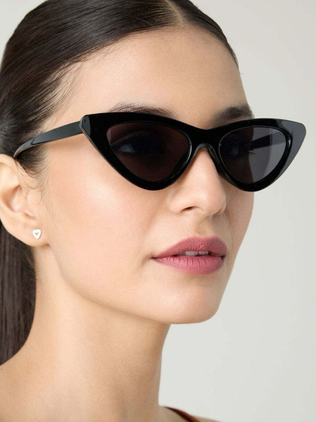 FUNGLASSES Unisex Cateye Sunglasses with UV Protected Lens CATEYE LOCAL BLK