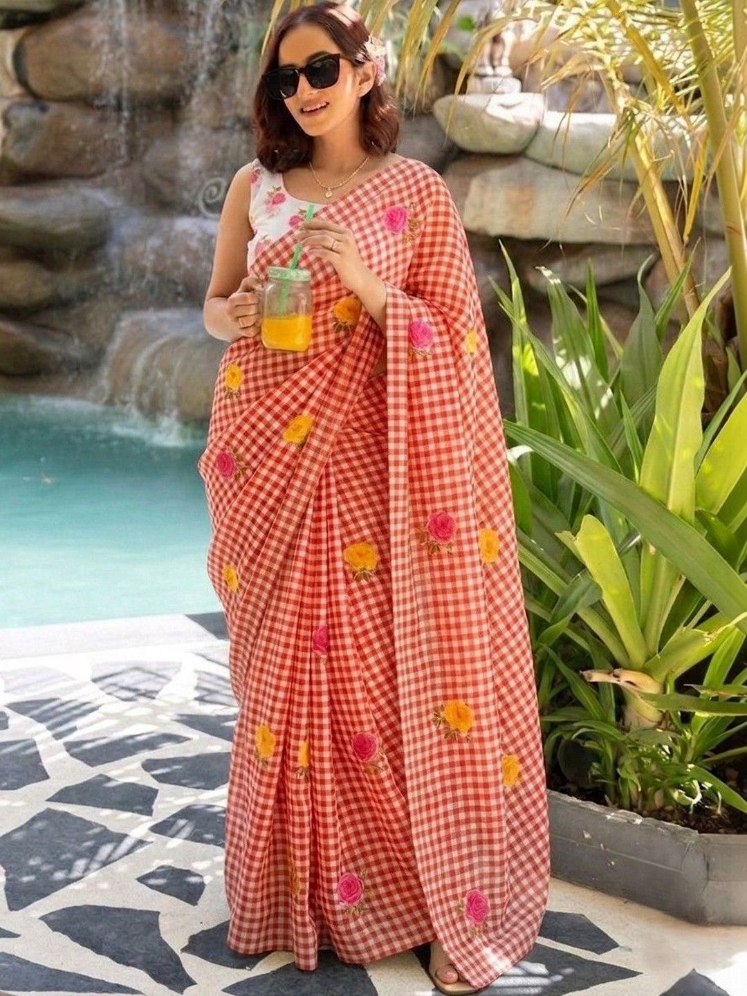 Sanwariya Silk Checked Embroidered Saree