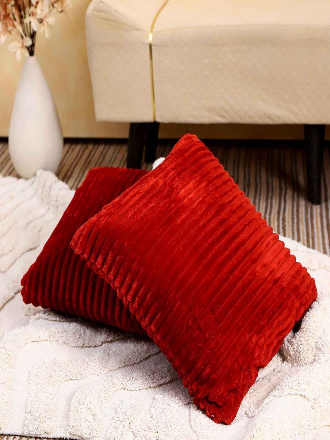 Buy Status Red 2 Pieces Self Design Square Cushion Covers 16