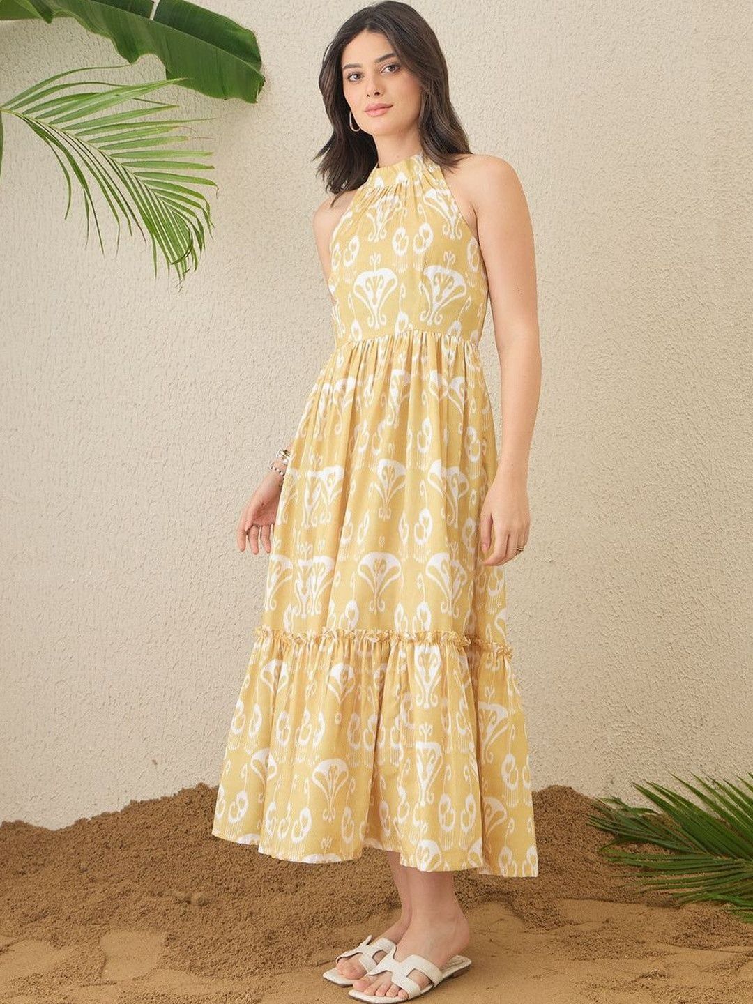 OCTICS Print Halter Neck A-Line Midi Dress