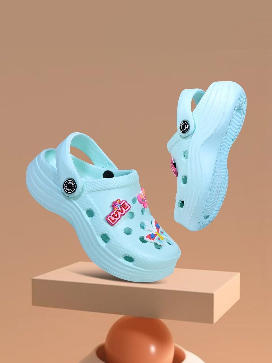 MUKUNDU Unisex Kids Embellished Clogs