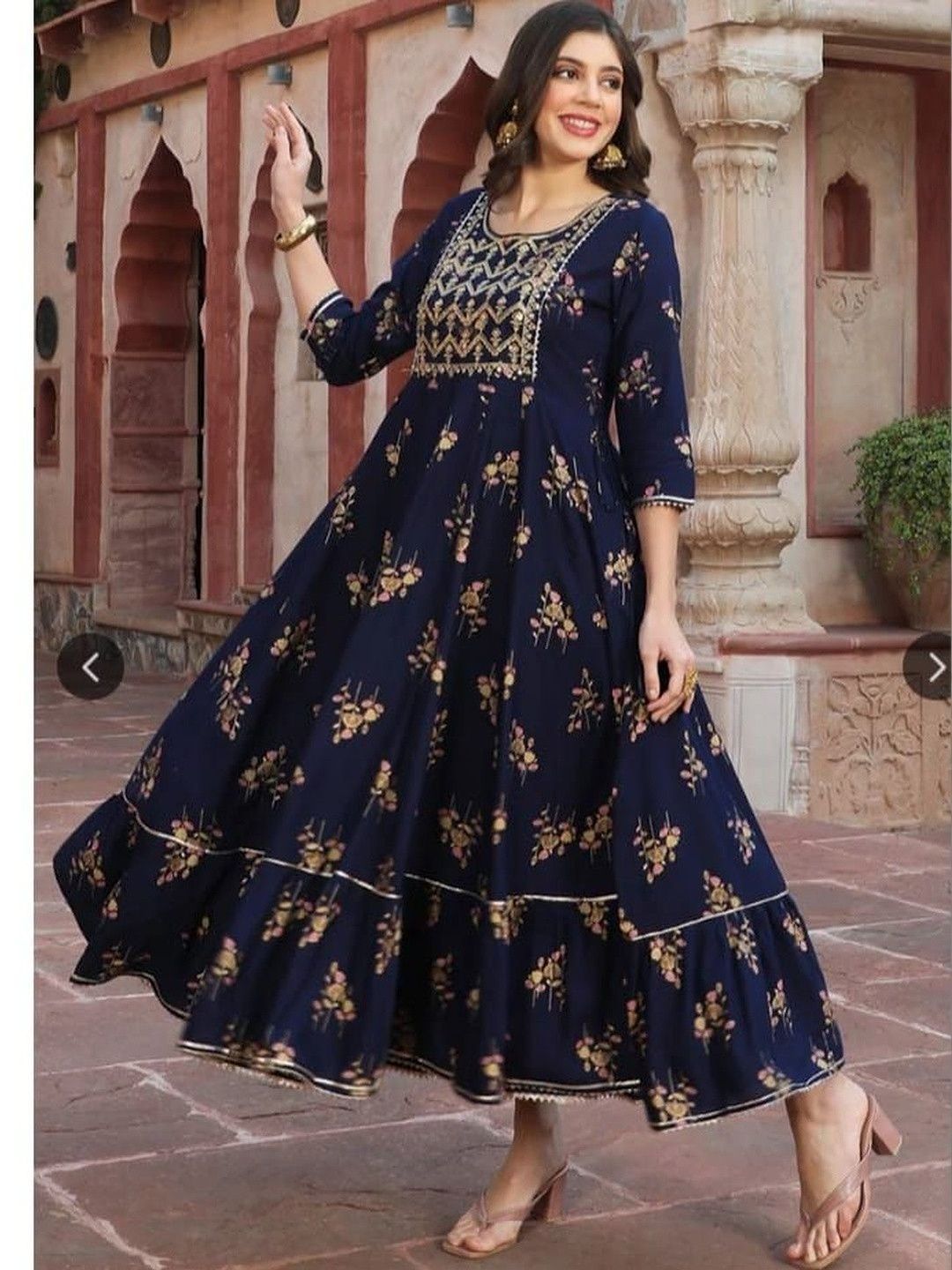HERE&NOW Floral Printed Tiered Anarkali Kurti