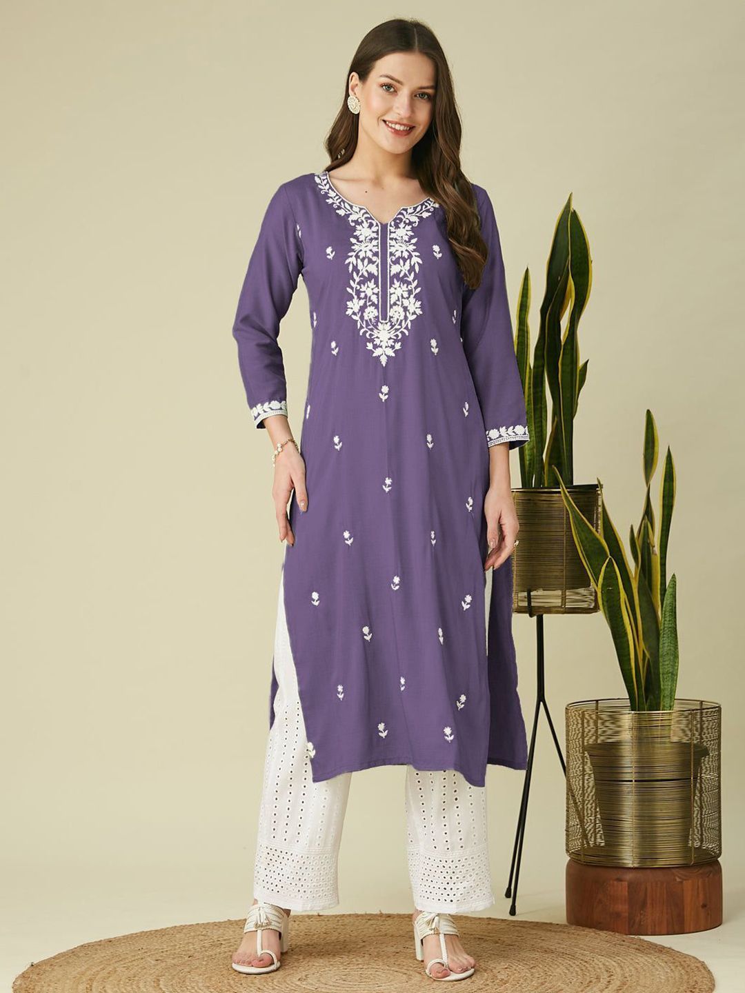 FORKEY Women Embroidered Thread Work Kurta