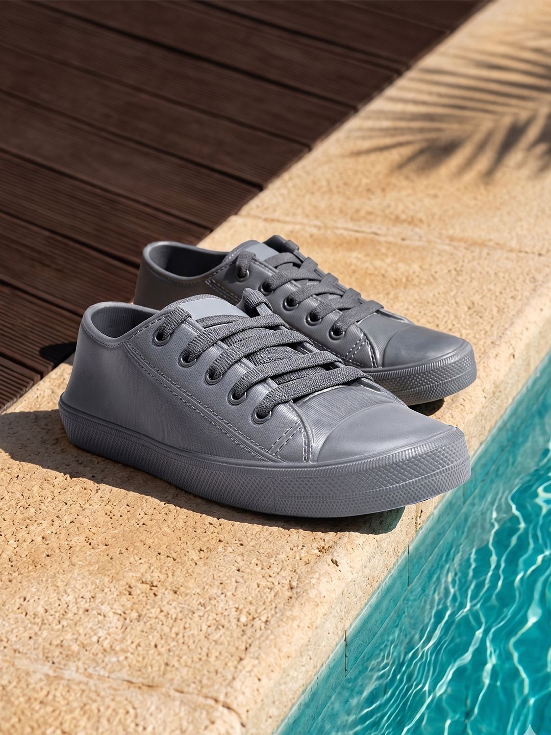 Roadster Women PU Sneakers