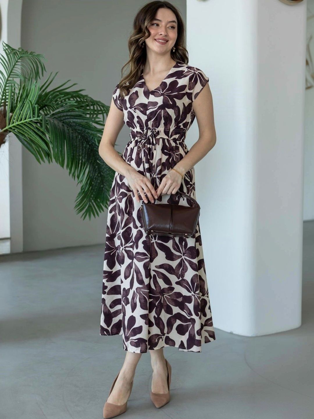 NWH Floral Print Midi Dress