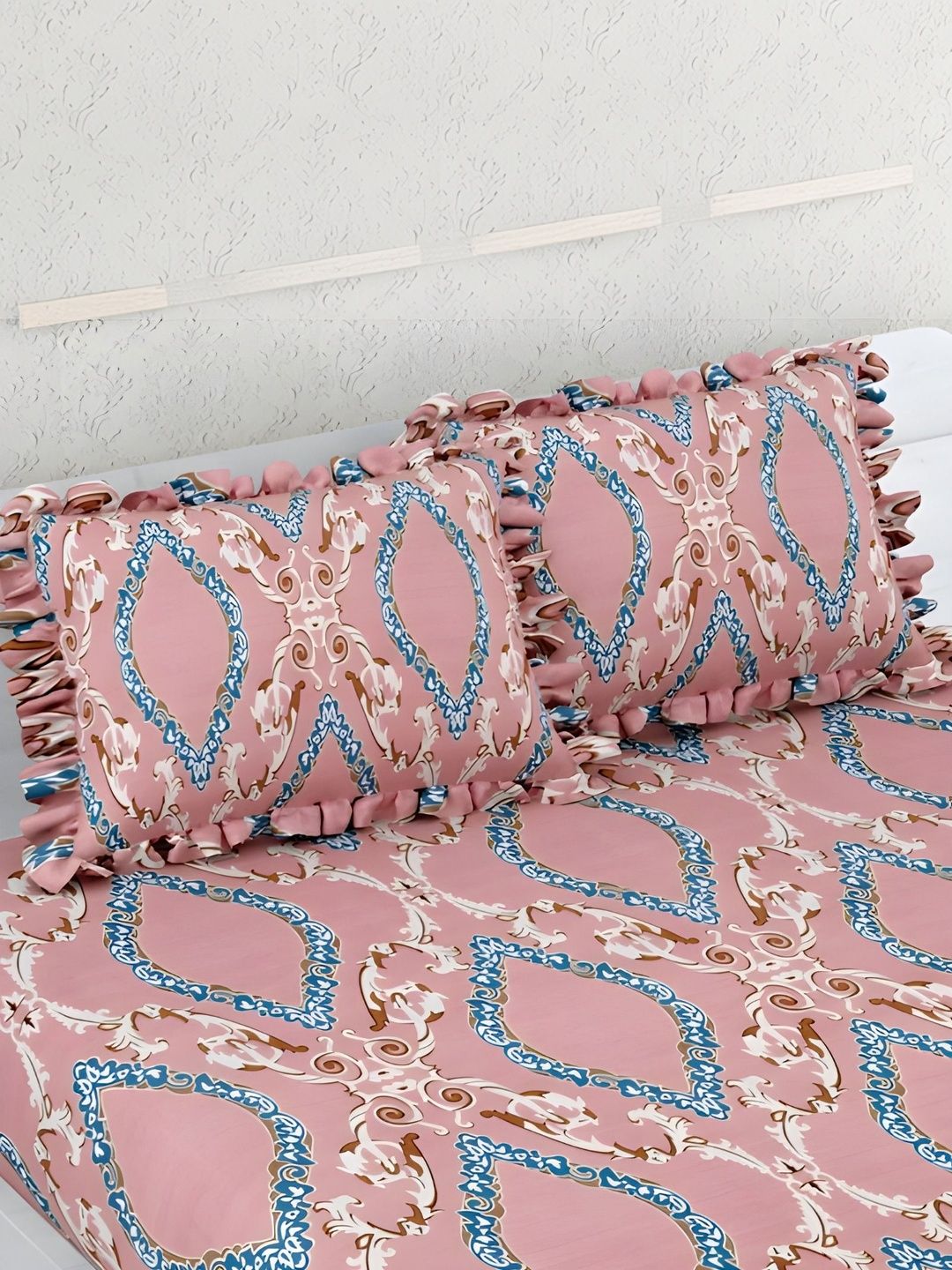 Aura Pink Geometric 300 Tc Frilled Fitted Queen Bedsheet With 2 Pillow Covers