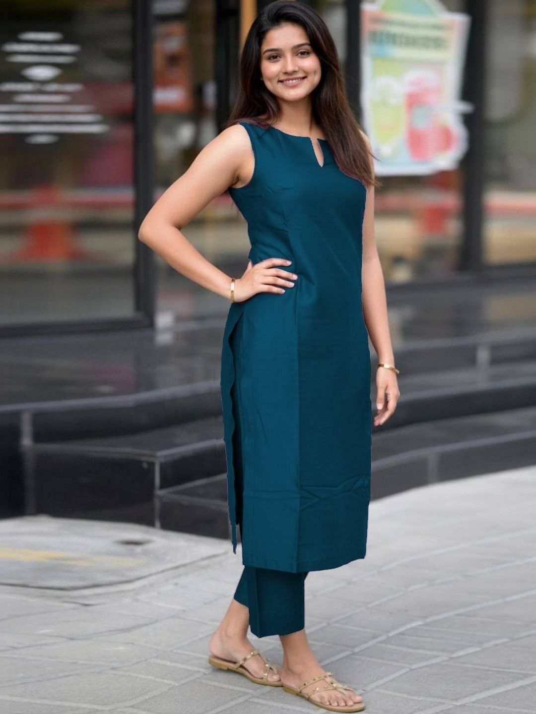 DAMAAR TEXTILE Women Regular Kurta with Trousers