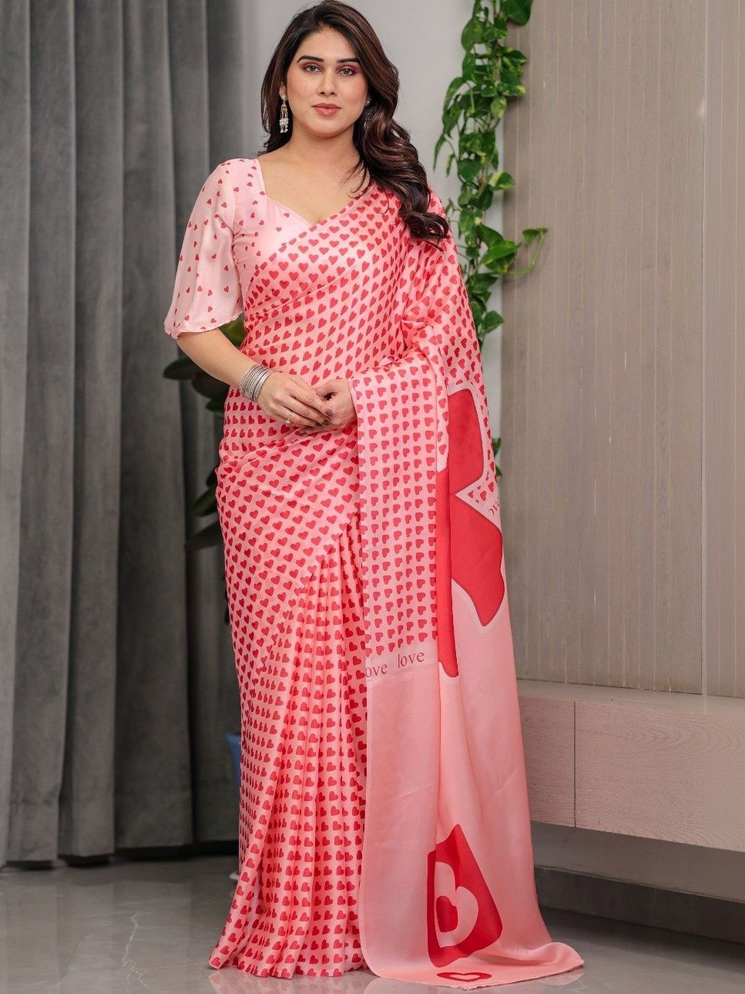 RAAS SHREE Pure Georgette Handloom Saree