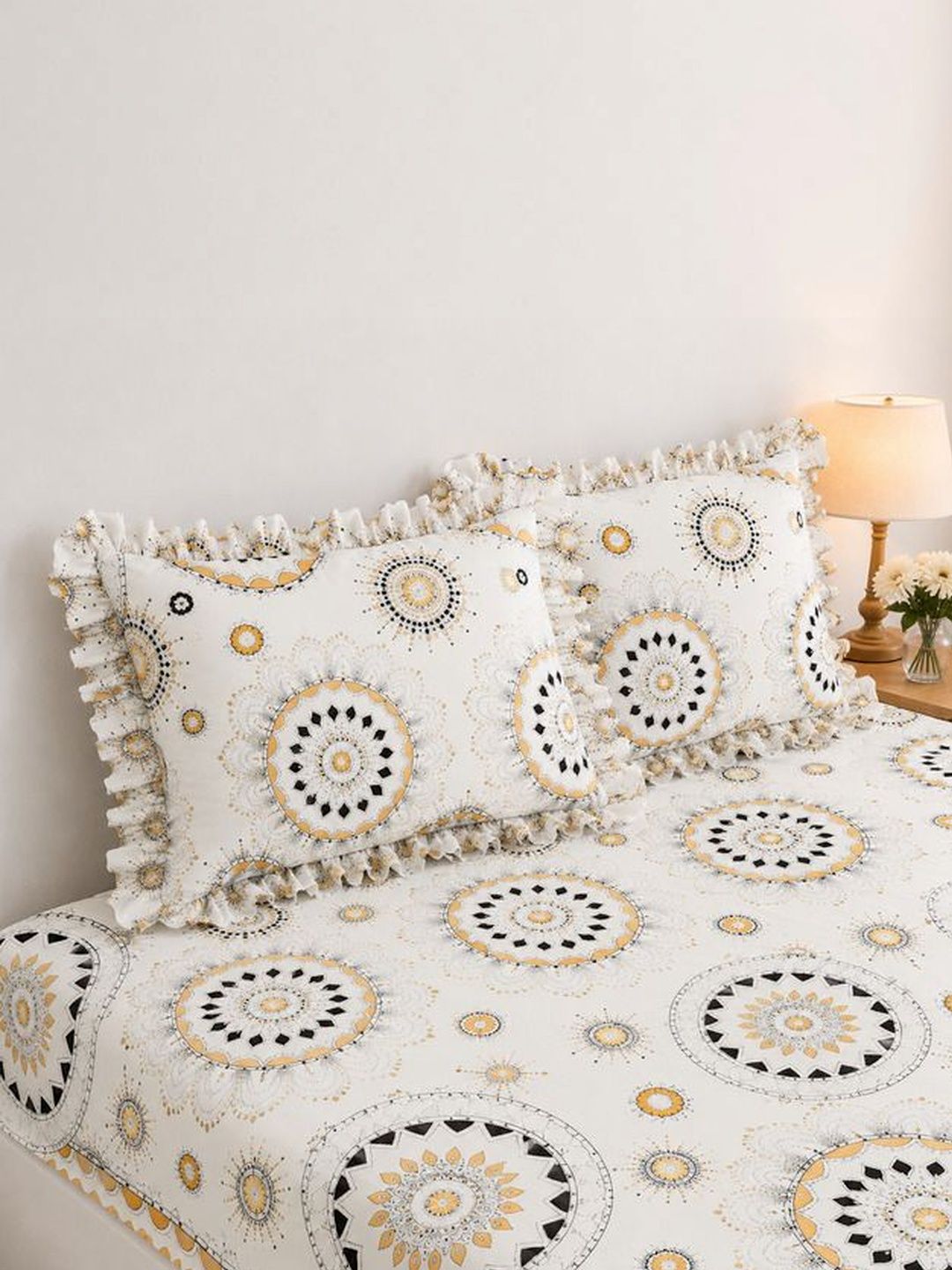 Aura White Floral 300 TC King Bedsheet with 2 Pillow Covers