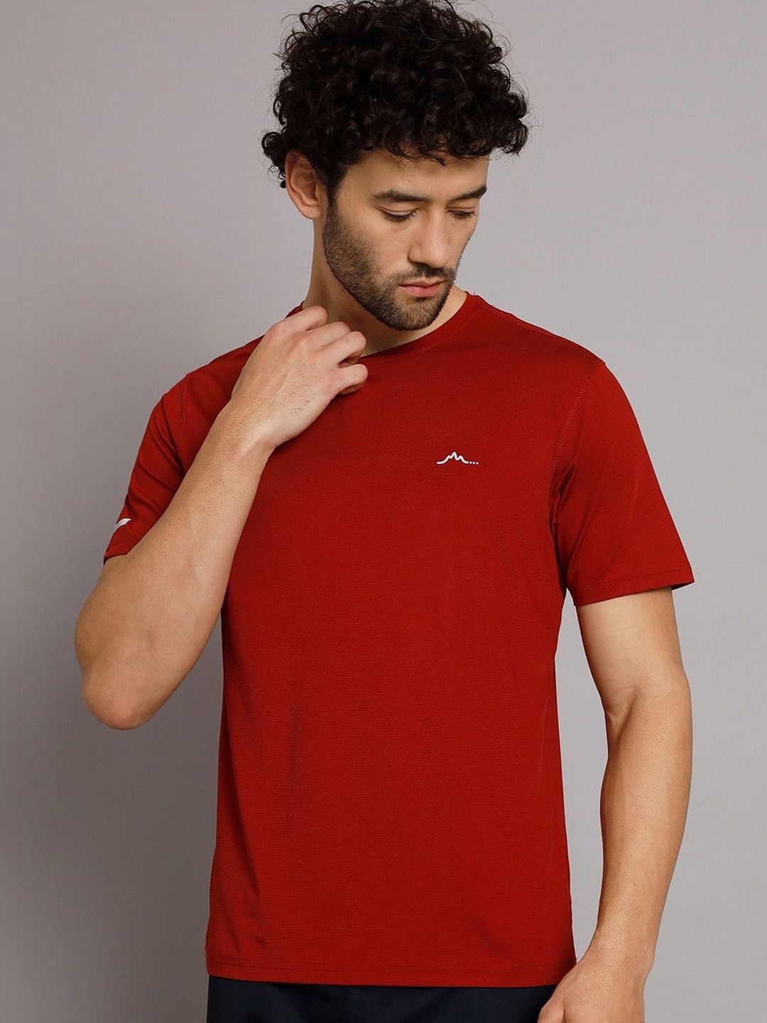 Reccy Men's Ultralight Breathable Quick Dry Active Performance Athletic T-shirt