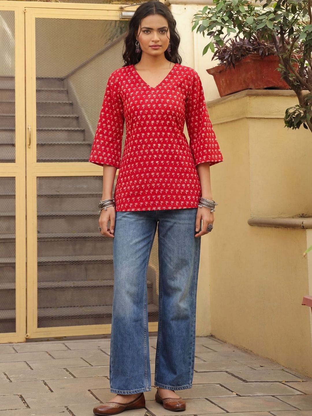 anayna Botanical Printed V-Neck Flared Sleeves Pure Cotton Kurti