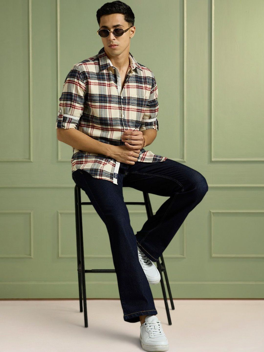 The Roadster Lifestyle Co Checked Cotton Spread Collar Shirts