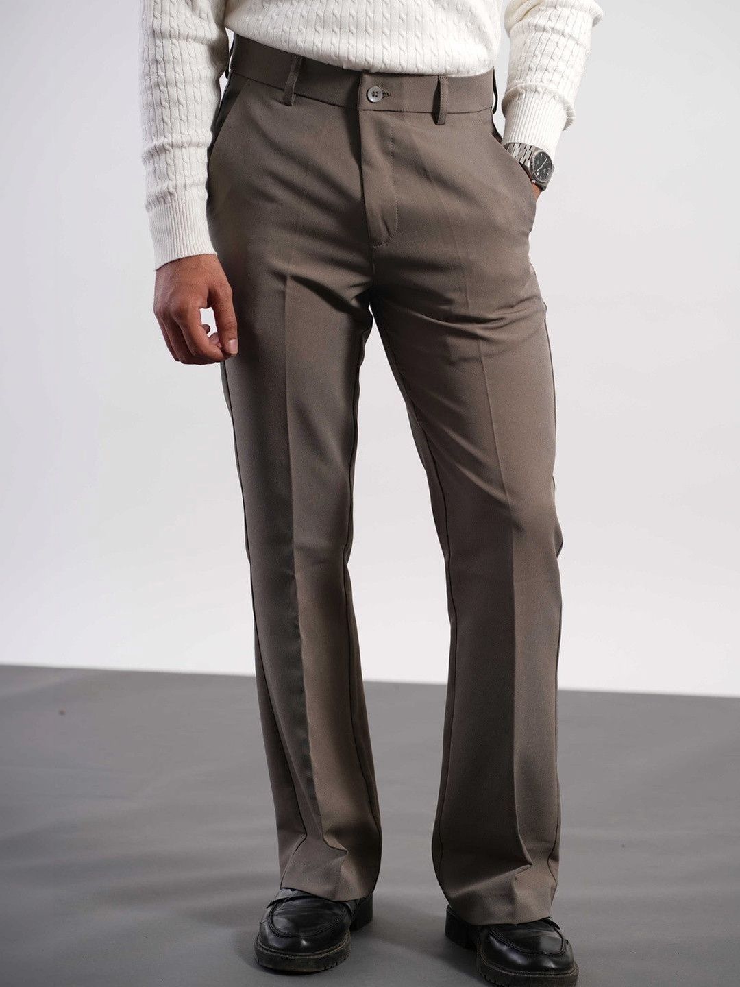 SAINT PEACH Men's Mid-Rise Bootcut Pant