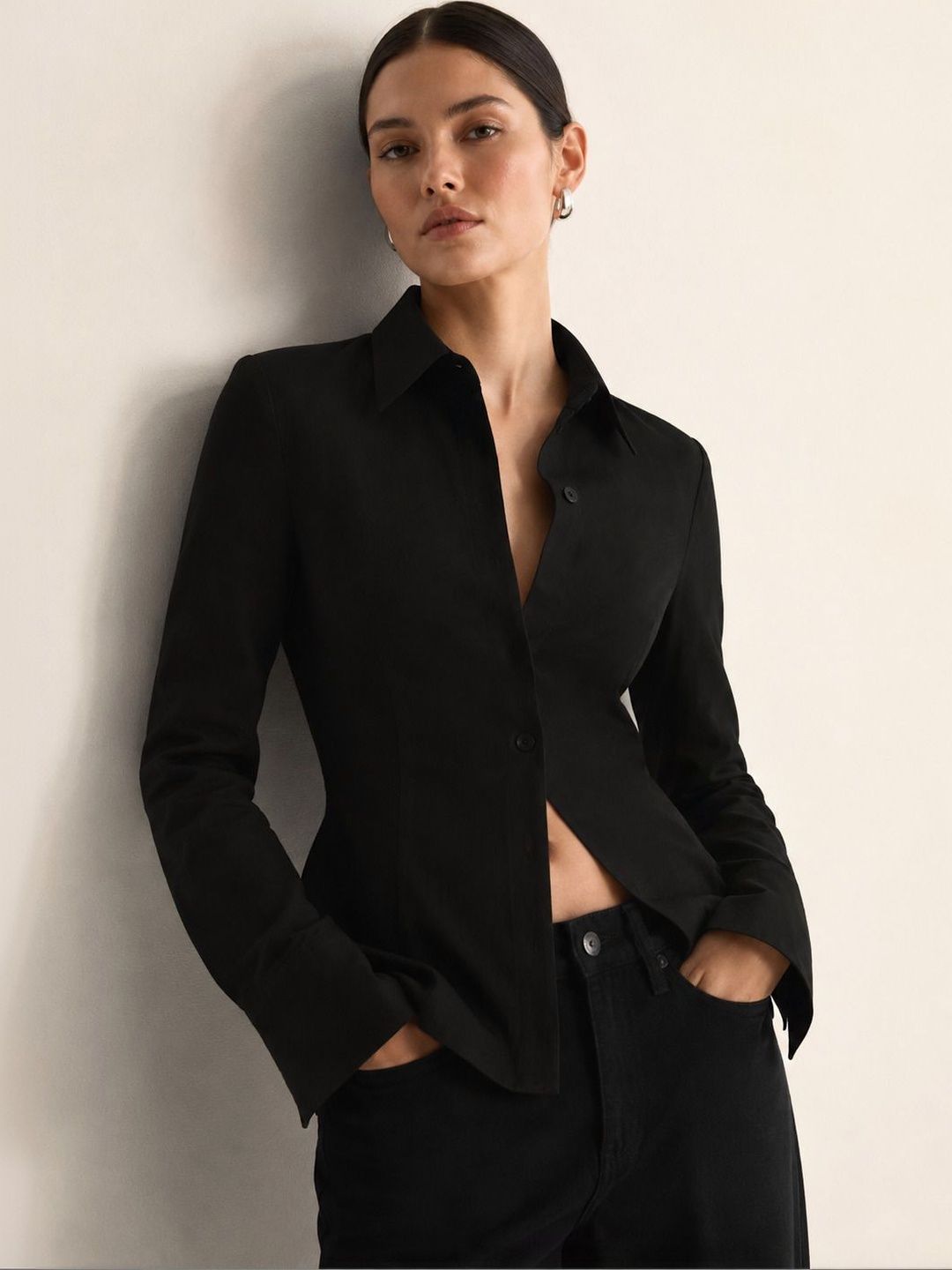 Tailored Fit Black Solid Casual Shirt