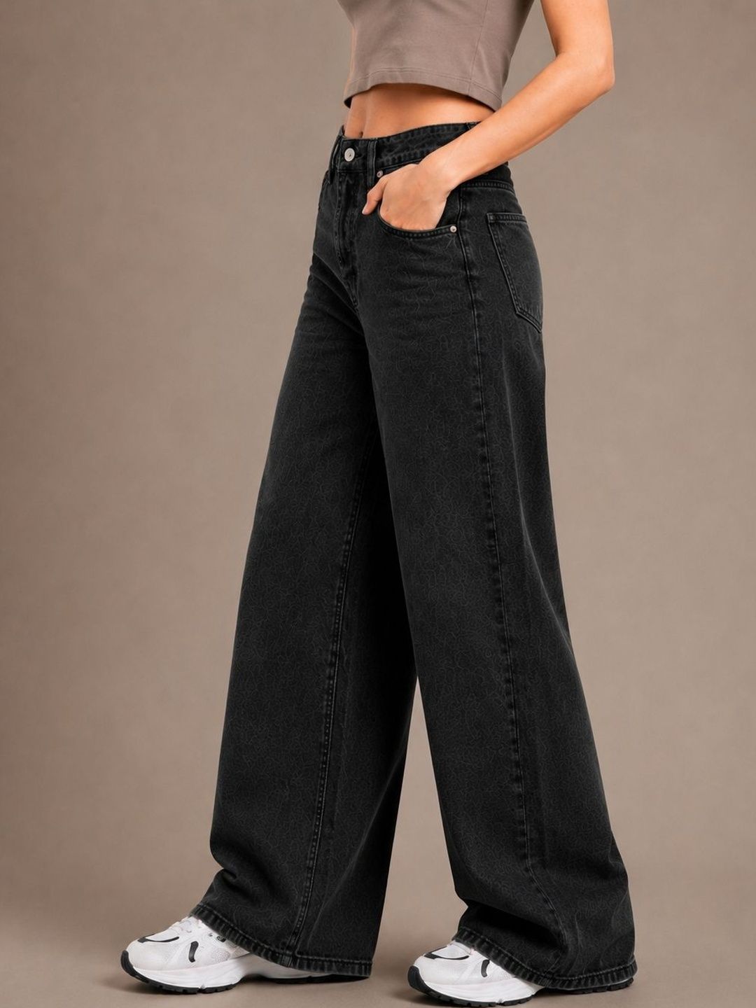 Women Comfort Wide Leg High-Rise Light Fade Stretchable Jeans 3