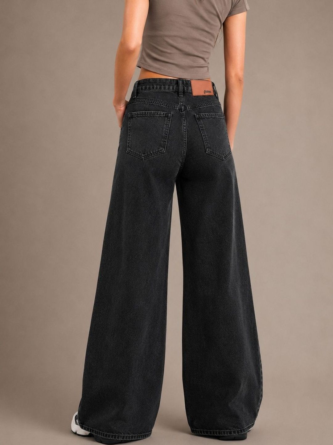 Women Comfort Wide Leg High-Rise Light Fade Stretchable Jeans 2