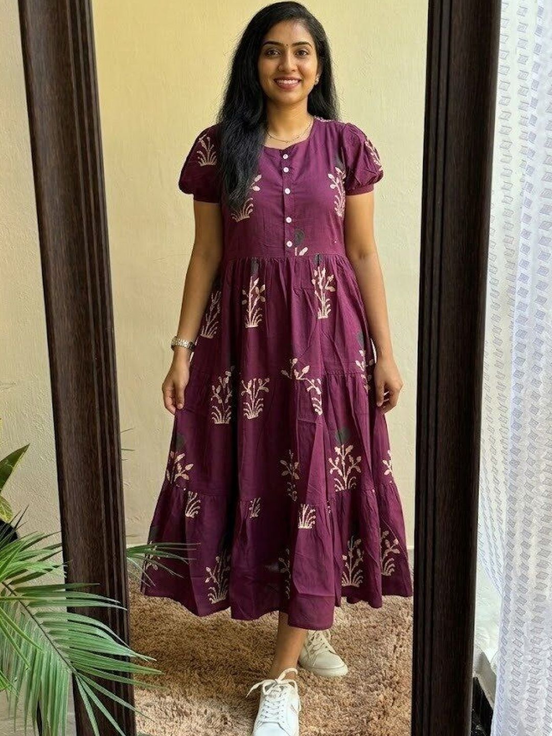 SAANVRA Botanical Printed Tiered Kurti
