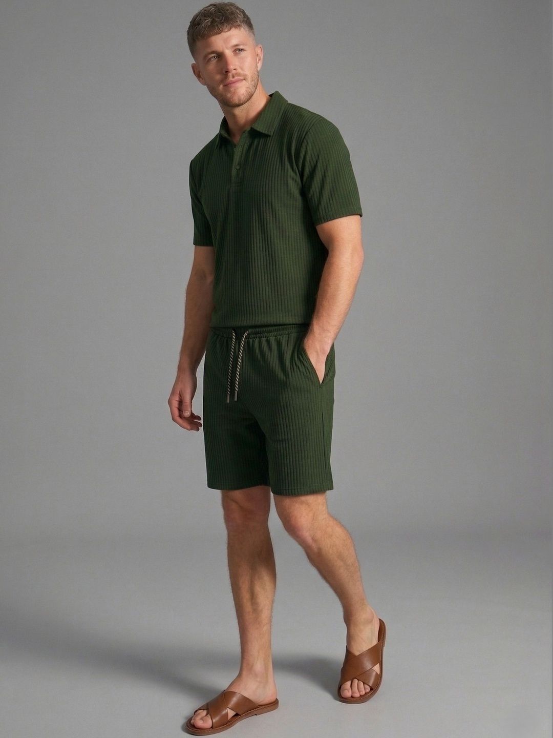 Amoldo Knitted Self Design T-shirt with Shorts