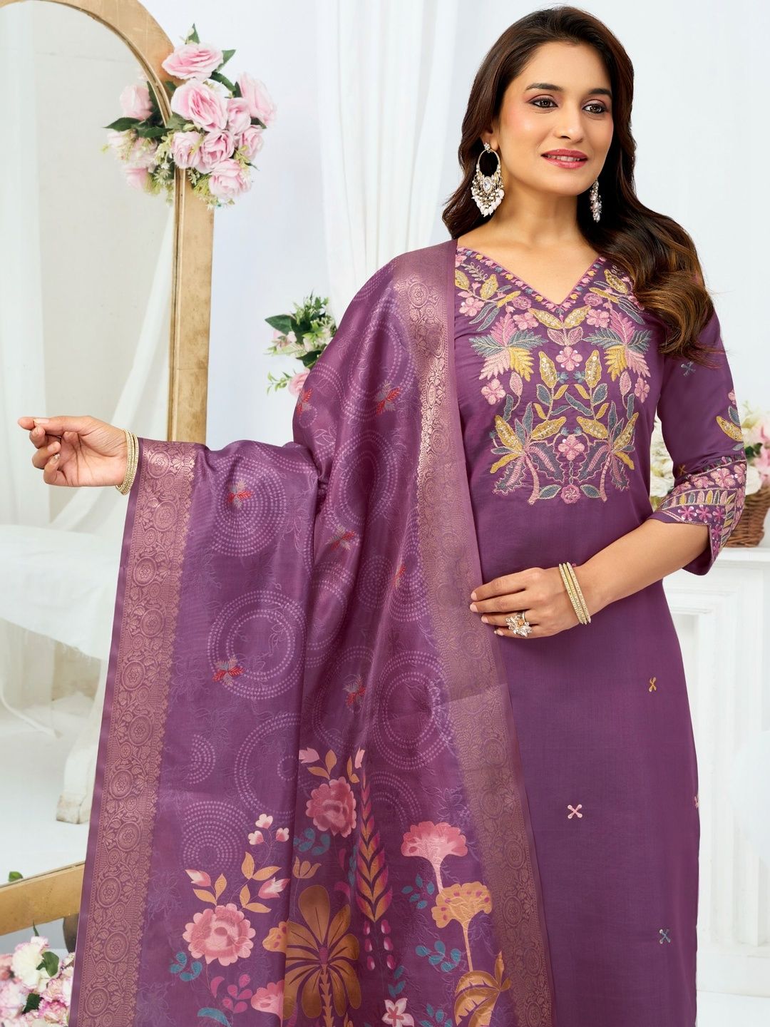 ASILYN Women Floral Embroidered Regular Thread Work Pure Silk Kurta with Palazzos & With Dupatta