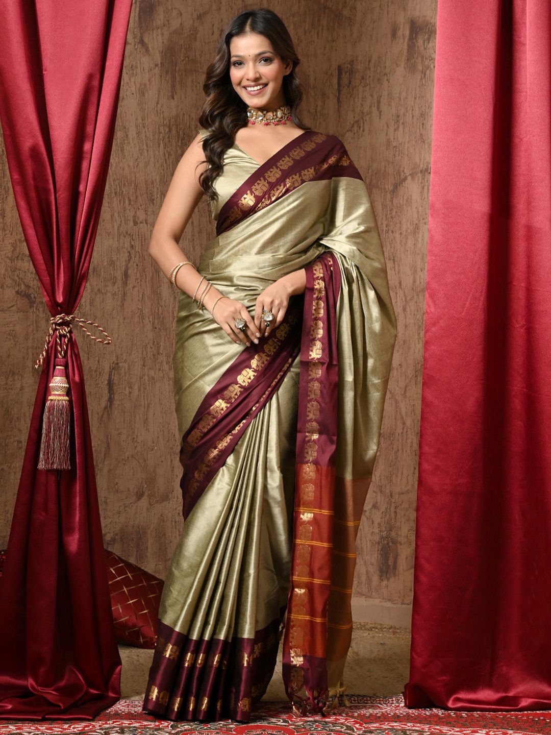 UMANTA Silk Cotton Gadwal Sarees