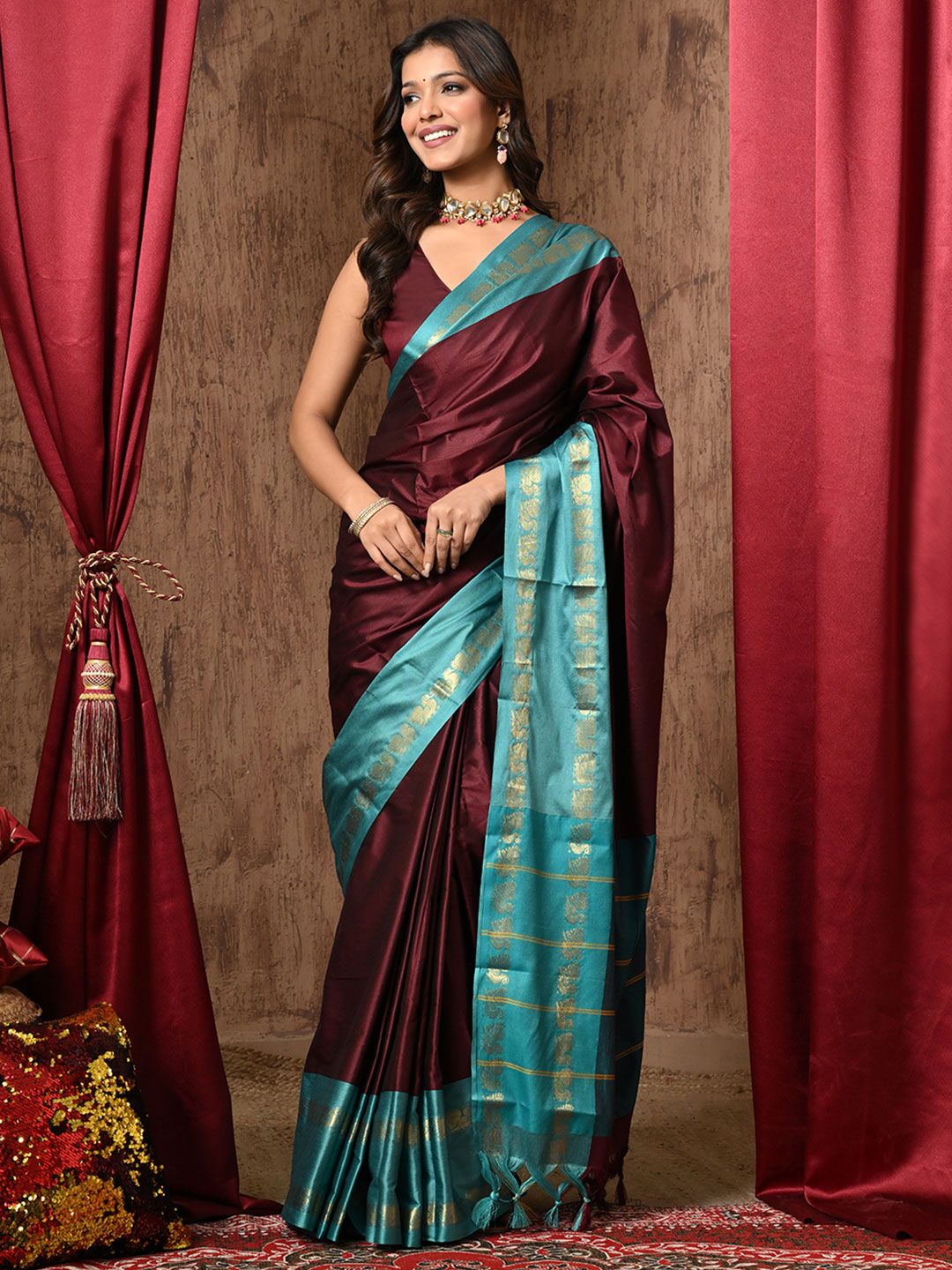 UMANTA Silk Cotton Gadwal Sarees
