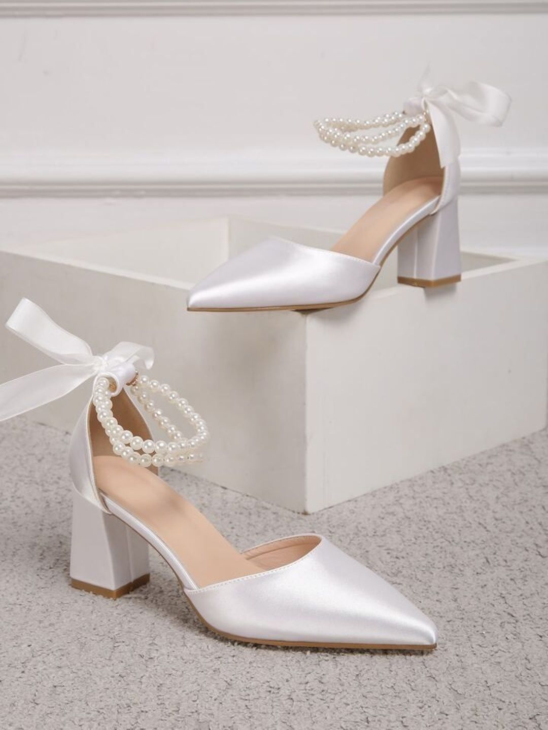 STILOFT Party Block Pumps with Bows