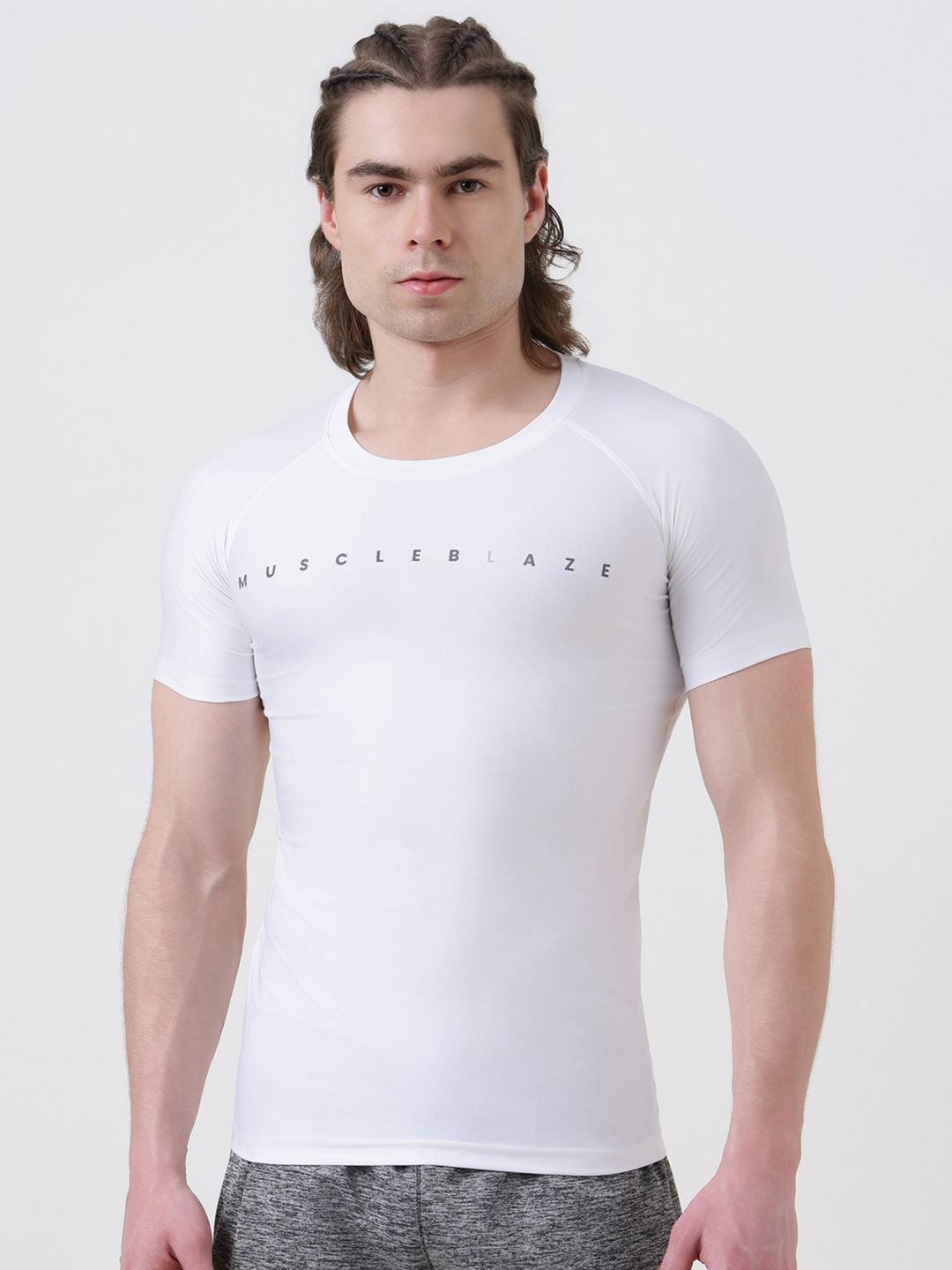 MuscleBlaze Men Half Sleeve Compression T-Shirts
