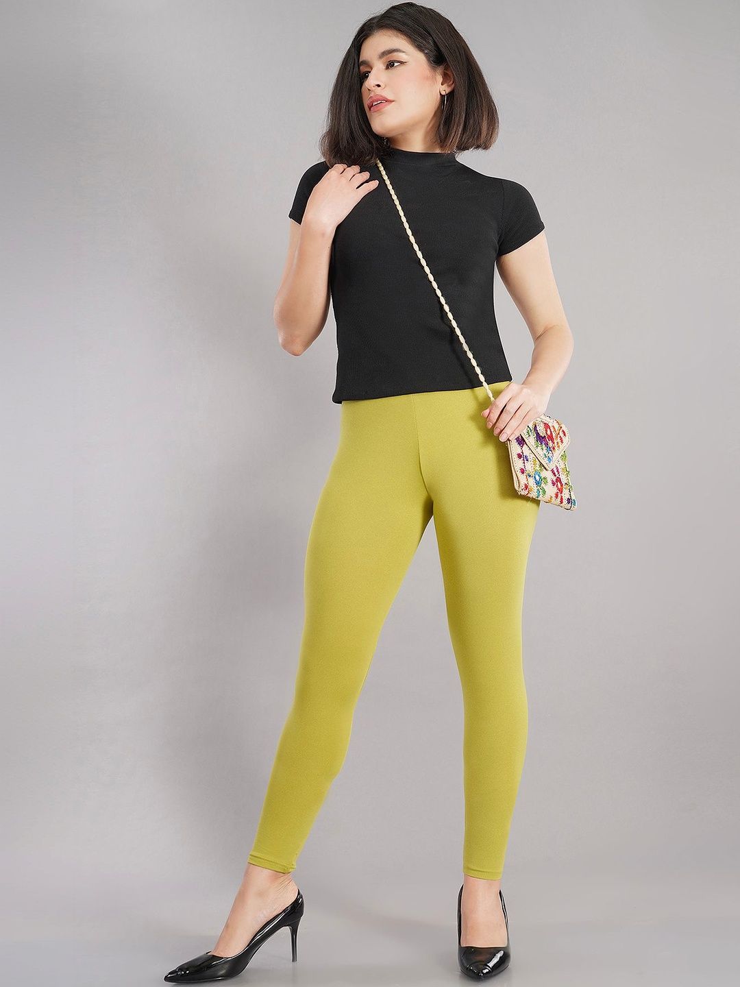 Avaasa Buy Shruthi Women Cotton Blend Solid Ankle Length Leggings