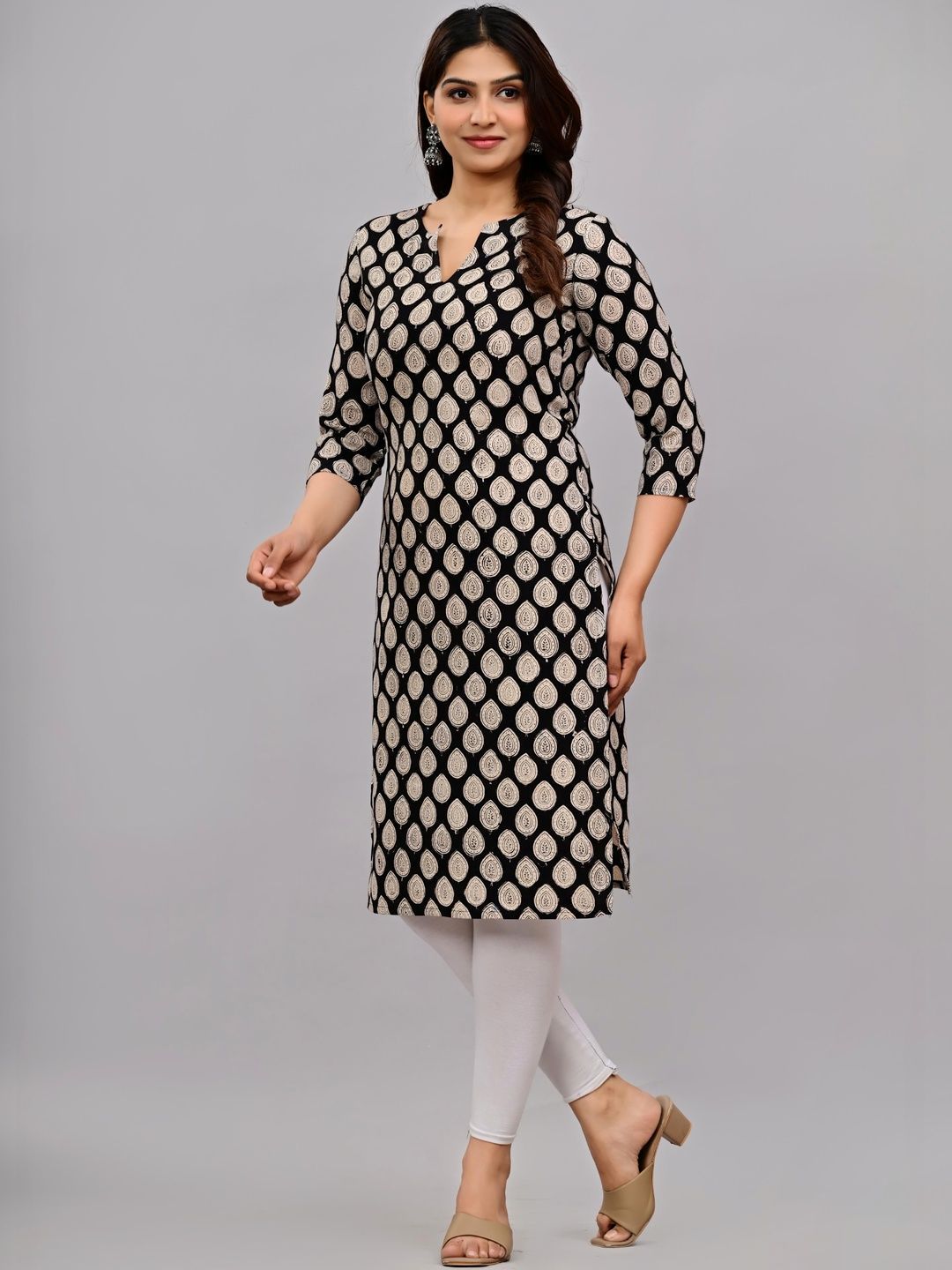 KELWA Ethnic Motifs Printed V-Neck Pure Cotton Blend Kurti