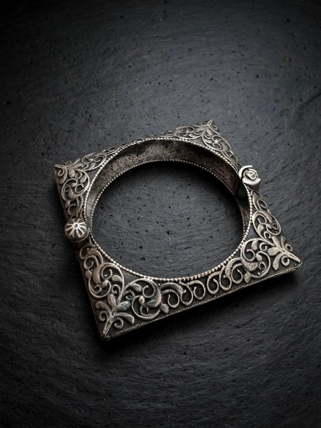 MOHATI Silver Plated Square Kada Bangle
