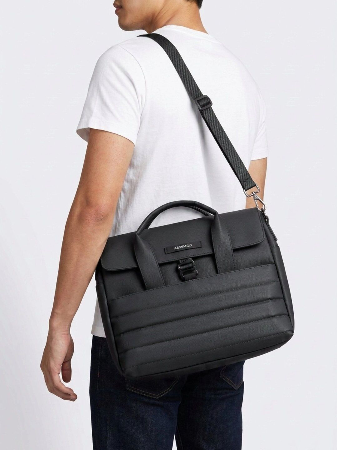 Buy Assembly Stark Black Laptop Messenger Bag -  - Accessories for Unisex