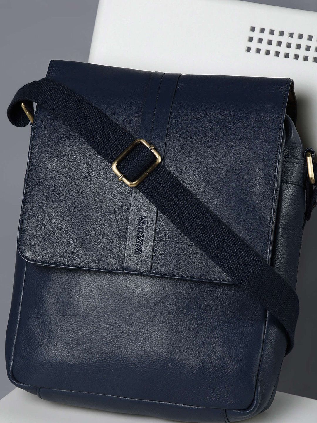 Sassora Men Leather Crossbody Sling Bag