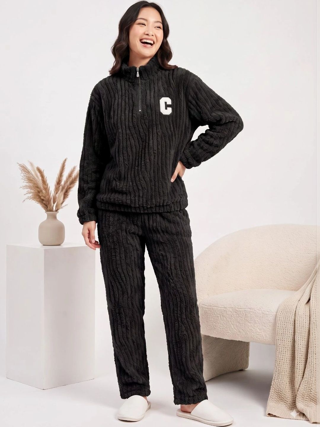 Stem Rope Women Night suit
