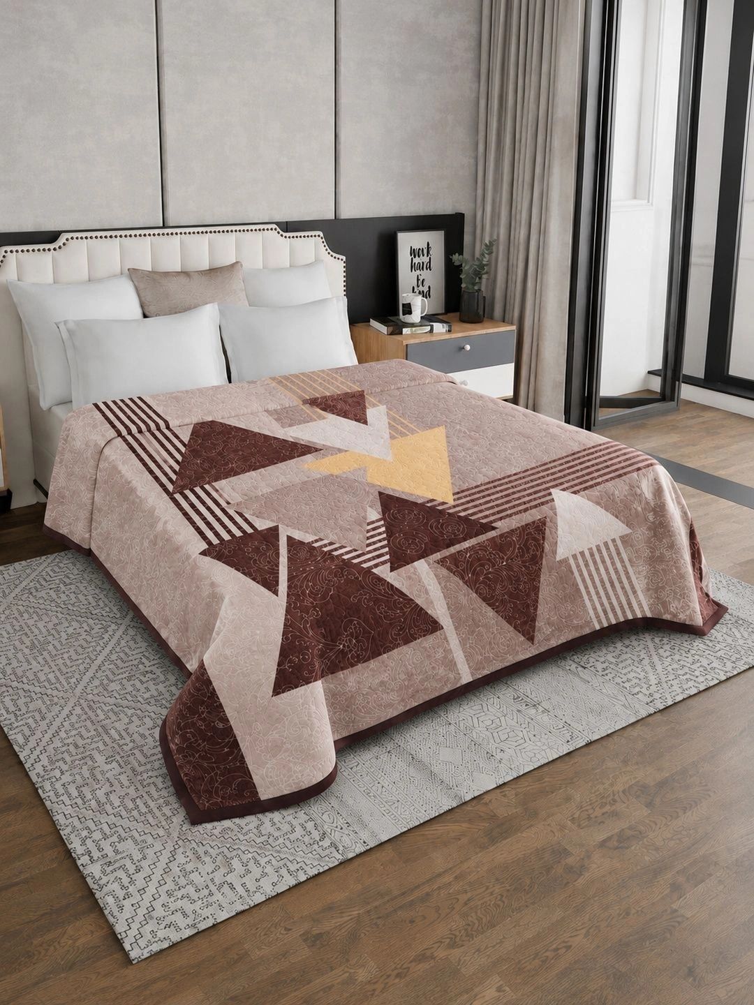 Buy Nivasam Beige & Brown Geometric Mink Heavy Winter Double Bed Blanket -  - Home for Unisex