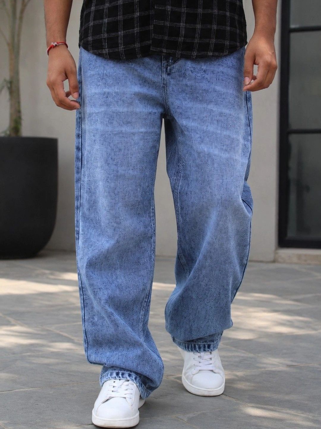 FICTION Men Comfort Mid-Rise Light Fade Jeans