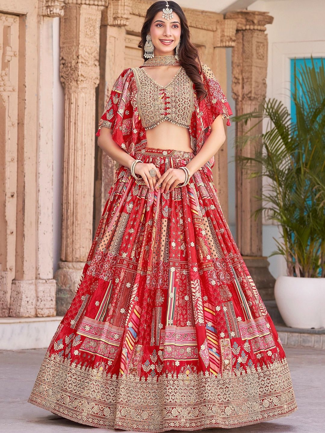 ETHNIC PLUS Embellished Semi-Stitched Lehenga & Unstitched Blouse With Dupatta