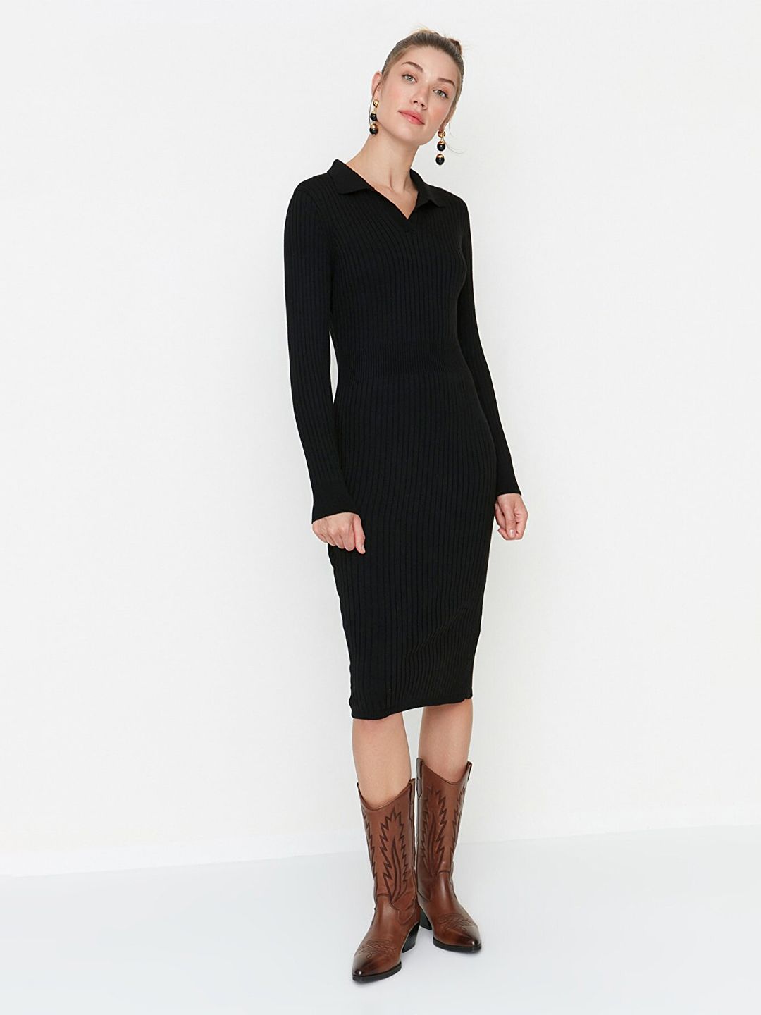 Trendyol Black Solid Jumper Dress