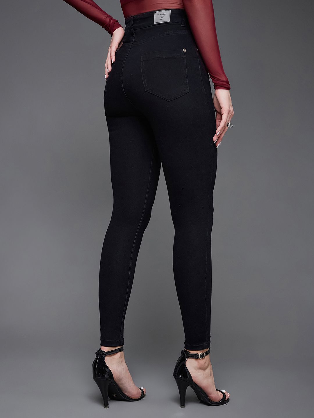 Women Black Skinny Fit High-Rise Jeans 3